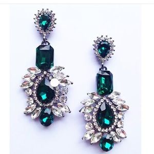 S O P H I S T I C A T E D